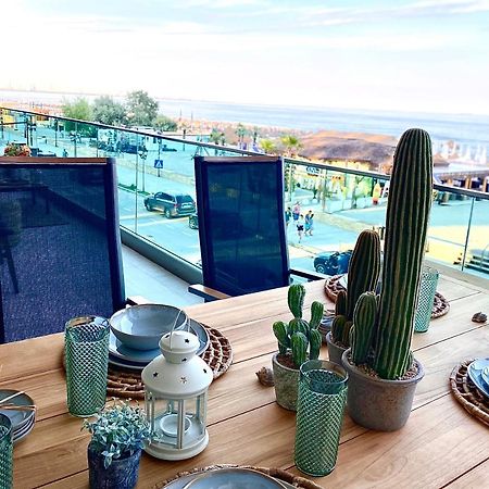 Royal Sea View Design Promenada 3 Lejlighed Năvodari Eksteriør billede