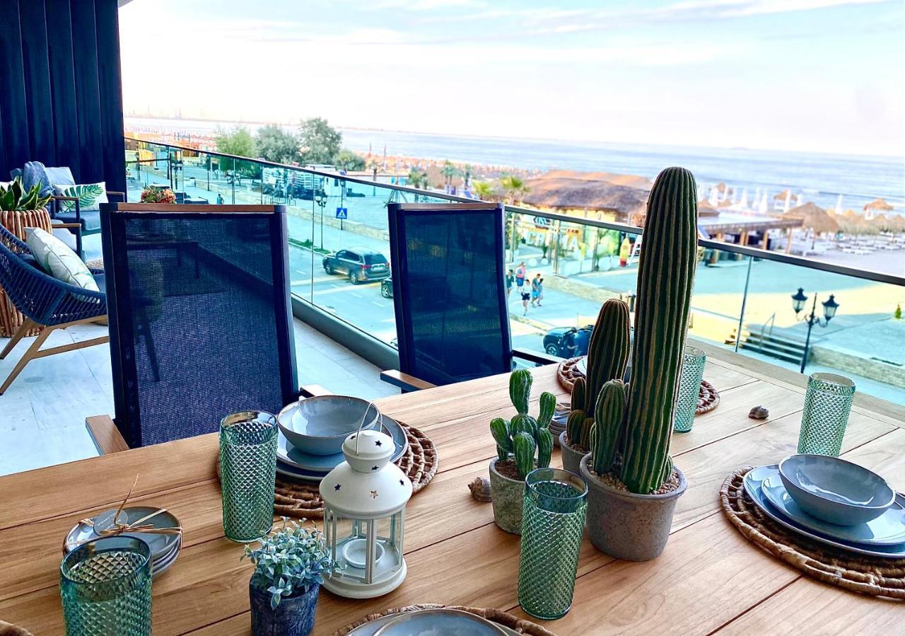 Royal Sea View Design Promenada 3 Lejlighed Năvodari Eksteriør billede